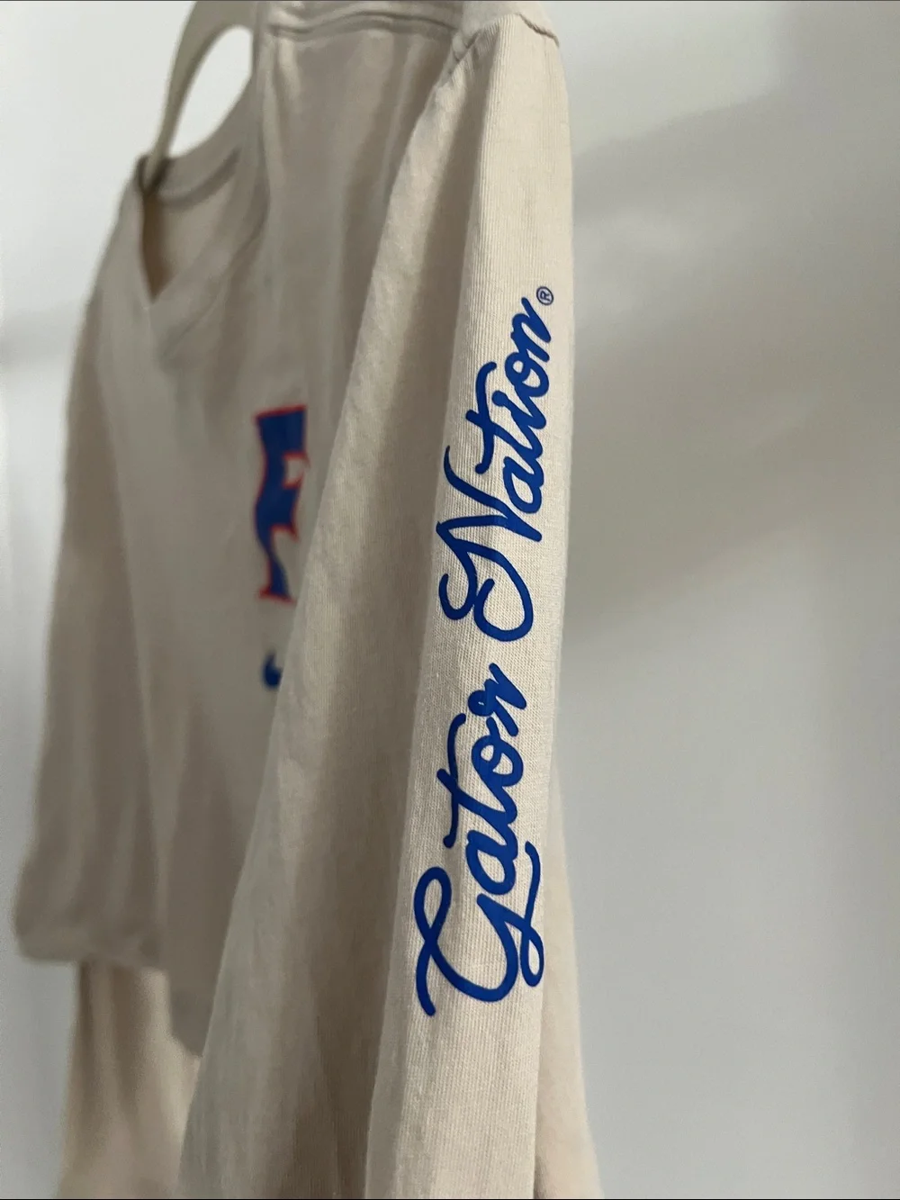 Nike Beige Cropped Long Sleeve Tee with Blue & orange Florida Gators